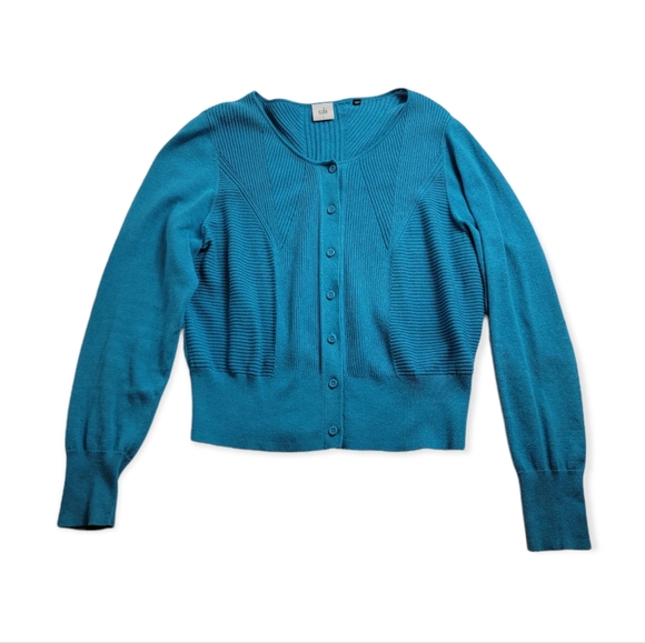 Cabi Darby Cardigan - Picture 2 of 10